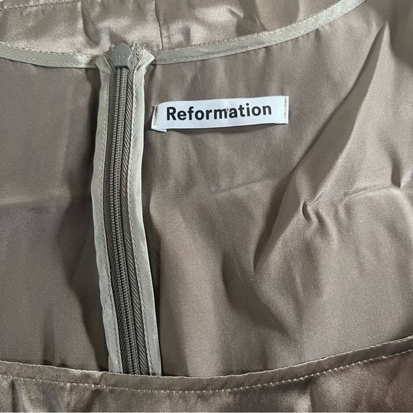 Reformation Darcey Silk Mini Tank Dress Champagne Size 8 Date Night Cocktail - Picture 11 of 16